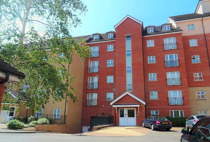 2 Bedroom Flat To Rent In Britannia House, Palgrave Road, MK42