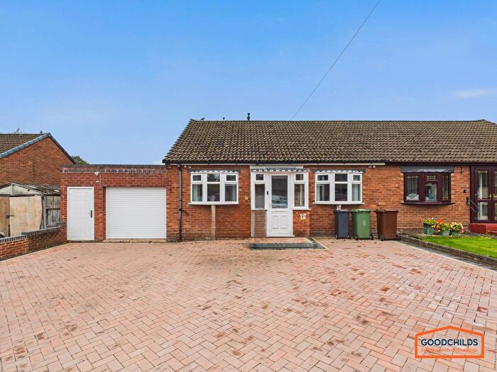 2 Bedroom Semi-detached Bungalow For Sale In Coppice Crescent, Brownhills, WS8