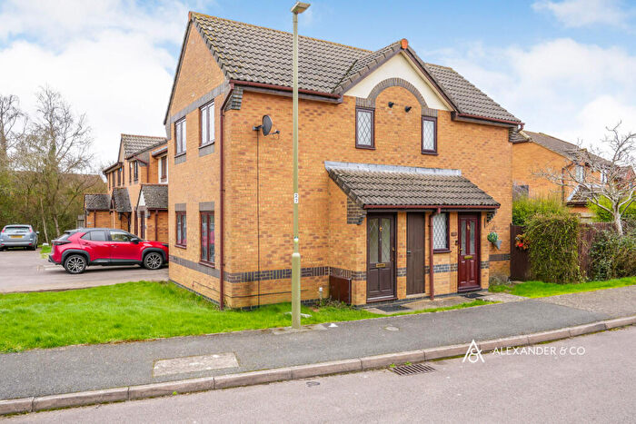 1 Bedroom House To Rent In Ravencroft, Bicester, OX26