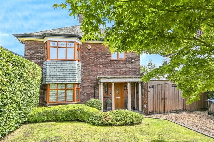 3 Bedroom Detached House For Sale In Church Road, Hale Village, Liverpool, Cheshire, L24