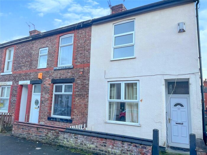 2 Bedroom End Of Terrace House To Rent In Stapleton Street, Salford, M6