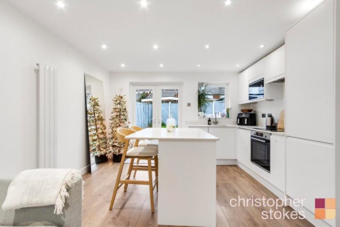 2 Bedroom End Of Terrace House To Rent In Kingsmead, Waltham Cross, Hertfordshire, EN8