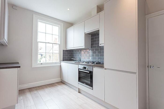 1 Bedroom Flat To Rent In Woodstock Road, Chiswick, London, W4