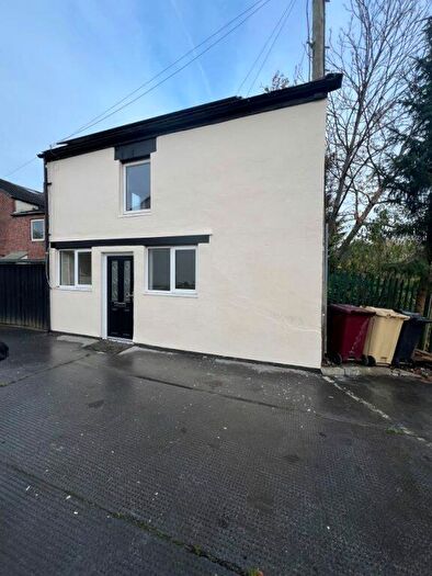 1 Bedroom Detached House To Rent In Bolton Road, Farnworth, Bolton, BL4