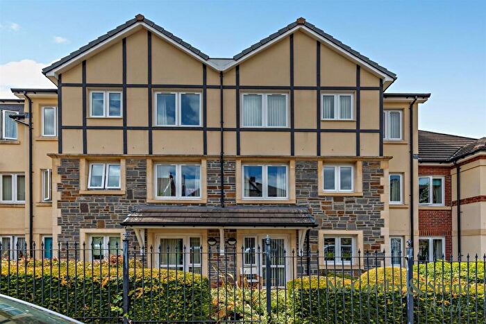 1 Bedroom Apartment For Sale In William Court, Overnhill Road, Downend, Bristol, BS16