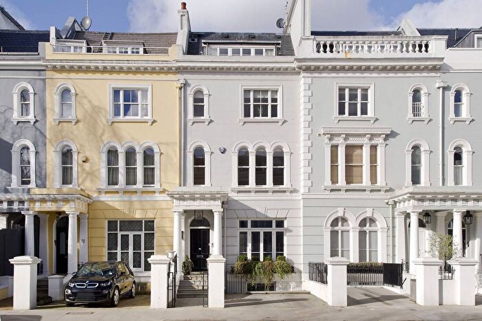 5 Bedroom Terraced House To Rent In Elgin Crescent, Notting Hill, London, W11