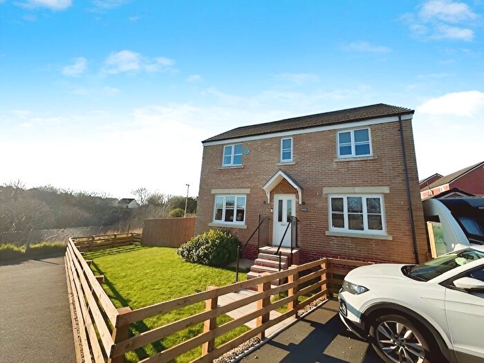 4 Bedroom Terraced House For Sale In Maes Delfryn, Llanelli, SA14