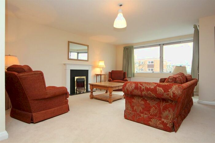 2 Bedroom Flat To Rent In St. John's Avenue, London, SW15