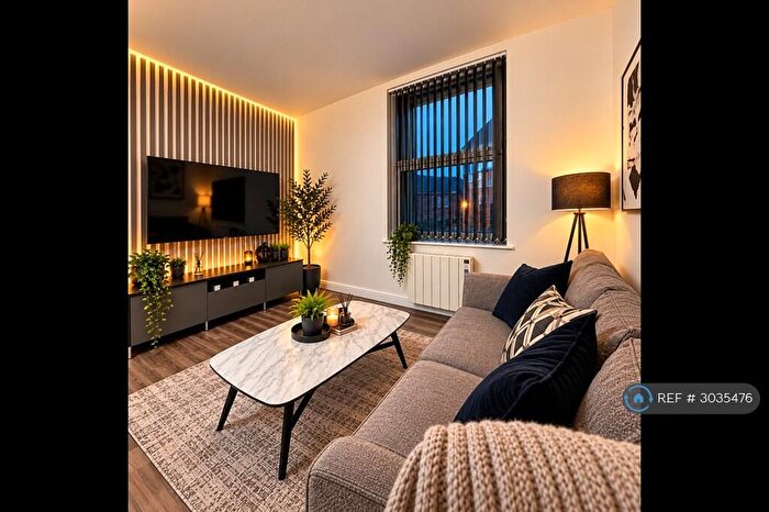 2 Bedroom Flat To Rent In Marsh Vale, Leeds, LS6