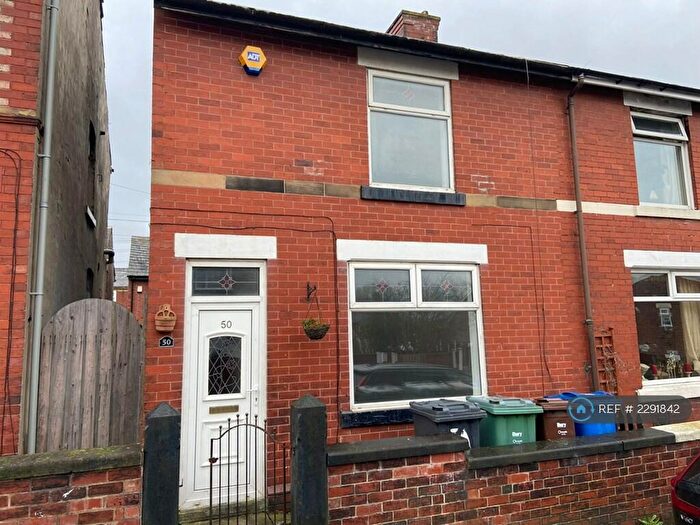 2 Bedroom Semi-Detached House To Rent In King Street, Radcliffe, Manchester, M26