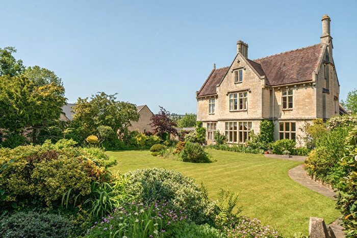5 Bedroom Semi Detached House For Sale In Beeches Green, Stroud, GL5