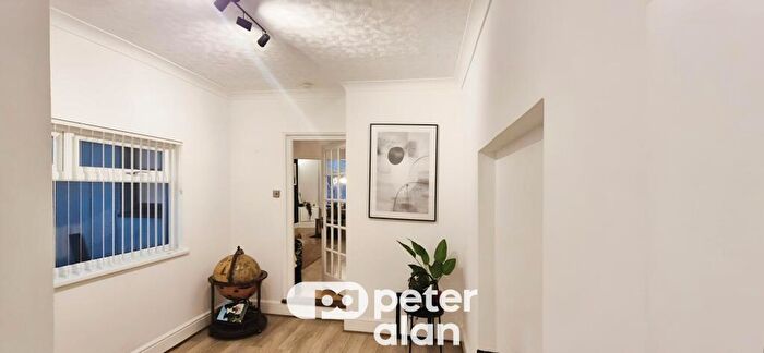 3 Bedroom House To Rent In Shelone Road, SA11