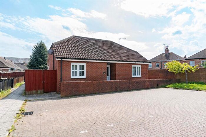 2 Bedroom Detached Bungalow For Sale In St. Thomas Road, Spalding, PE11