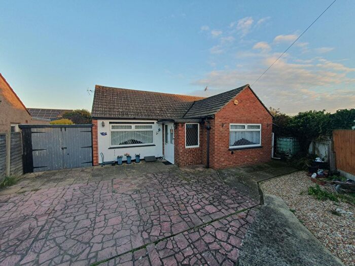 2 Bedroom Detached Bungalow For Sale In Ford Close, Herne Bay, CT6