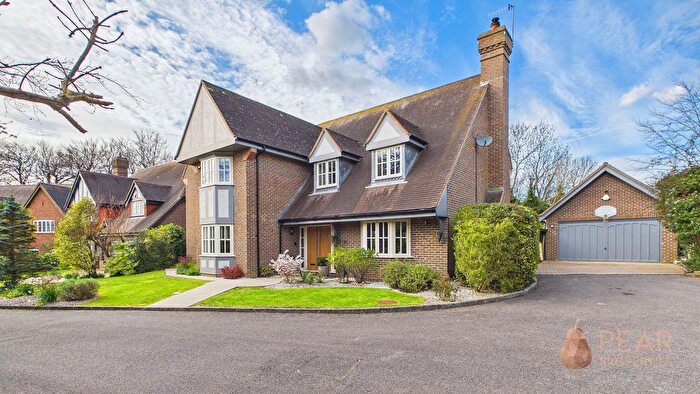 5 Bedroom Detached House For Sale In First Avenue, Worthing, BN14