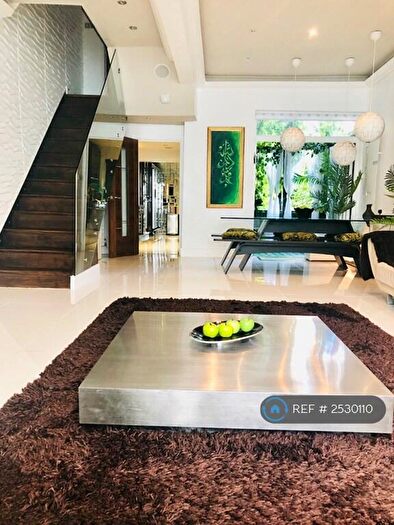 5 Bedroom Terraced House To Rent In Edith Grove, London, SW10