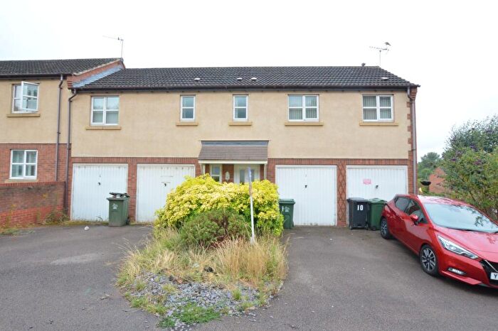 2 Bedroom Coach House For Sale In Bates Close, Loughborough, LE11