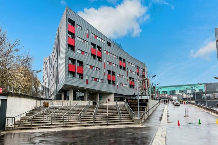 2 Bedroom Flat To Rent In Drayton Park, London, N5