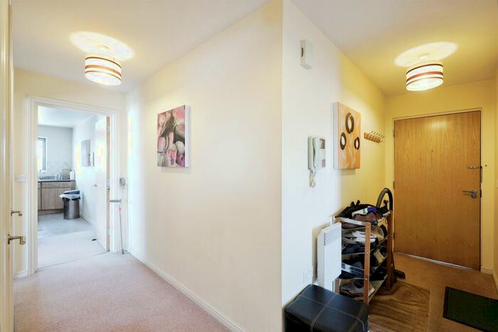 2 Bedroom Flat To Rent In Grant Road, Harrow, HA3