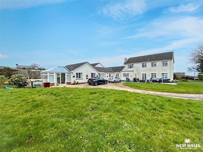 6 Bedroom Detached House For Sale In Llanteg, Narberth, SA67