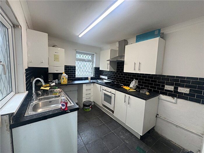 3 Bedroom Terraced House To Rent In Bensham Lane, Thornton Heath, CR7
