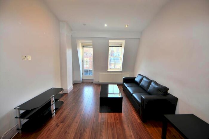 2 Bedroom Flat To Rent In Weymouth Mews, London, W1G