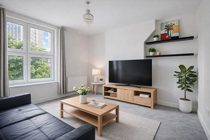 2 Bedroom Flat To Rent In Union Grove, London, SW8