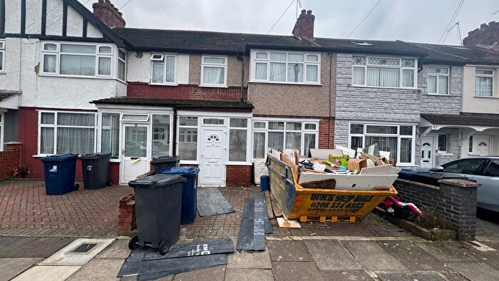 3 Bedroom Terraced House To Rent In Southall, Middlesex, UB2