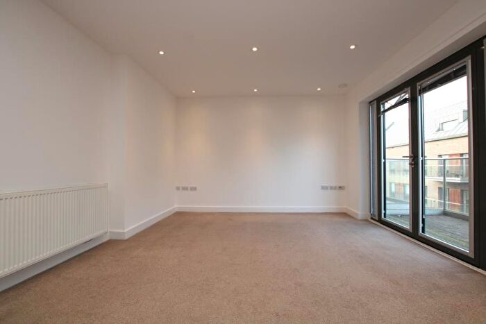 1 Bedroom Flat To Rent In Gaol Ferry Steps, Bristol, BS1