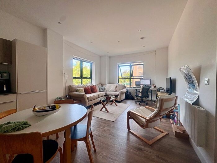 1 Bedroom Flat To Rent In North Star Avenue, Swindon, SN2