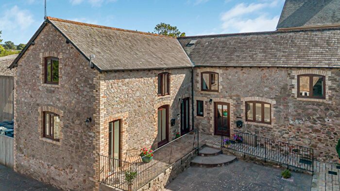 3 Bedroom Barn Conversion For Sale In Town Farm Court, Ideford, TQ13