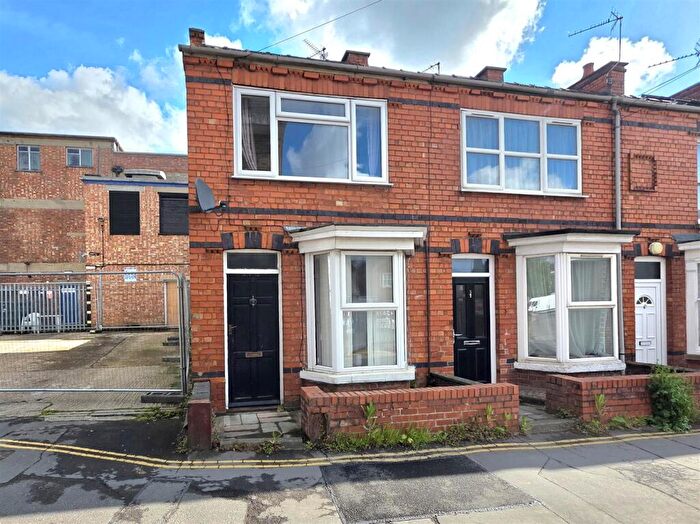 1 Bedroom End Of Terrace House For Sale In Gore Lane, Spalding, PE11
