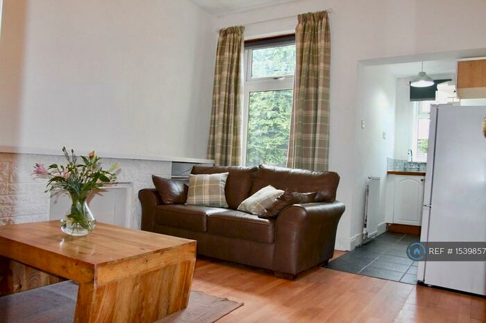 1 Bedroom Flat To Rent In Oswald Street, Falkirk, FK1