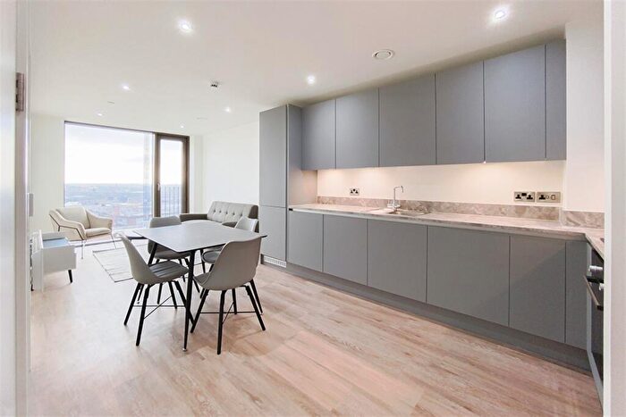 1 Bedroom Apartment To Rent In Oxygen Tower, M1