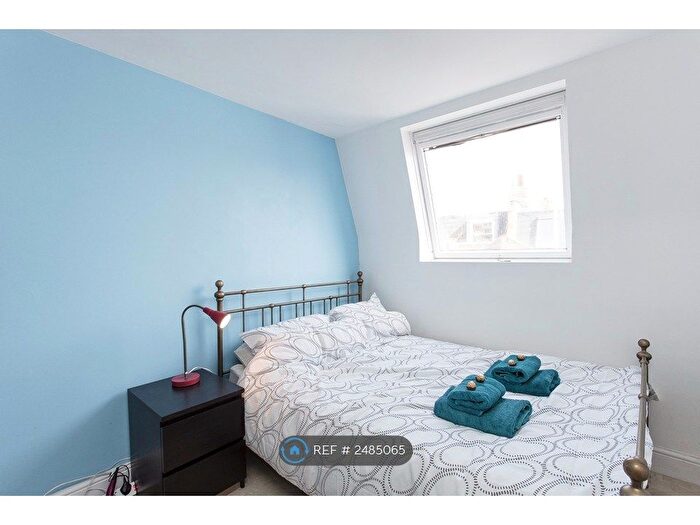 1 Bedroom Flat To Rent In Winchester Street, London, SW1V