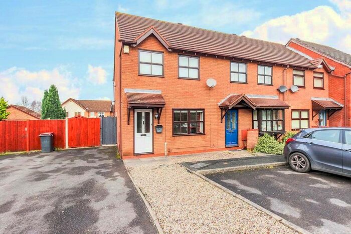 2 Bedroom End Of Terrace House To Rent In Round Oak Drive, Telford TF1