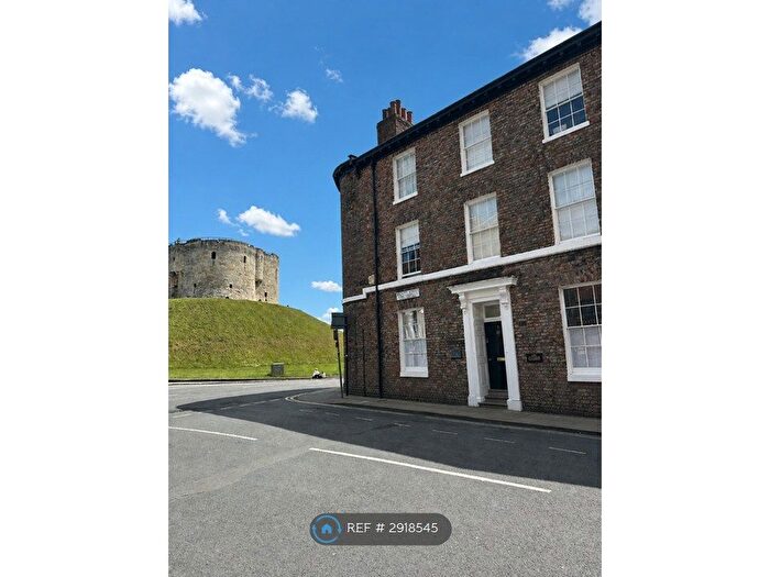 1 Bedroom Flat To Rent In Peckitt St, York, YO1