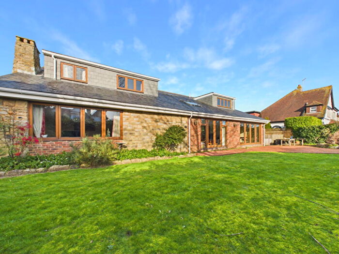 5 Bedroom Detached House For Sale In Willowhayne Crescent, East Preston, West Sussex, BN16