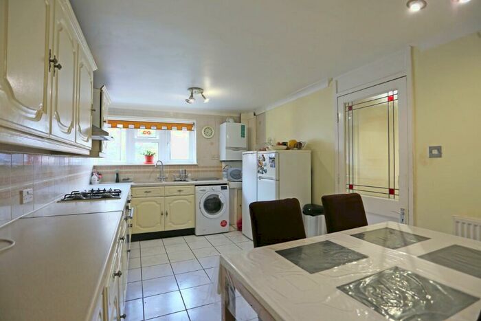 5 Bedroom Terraced House To Rent In Dimsdale Walk, London, E13