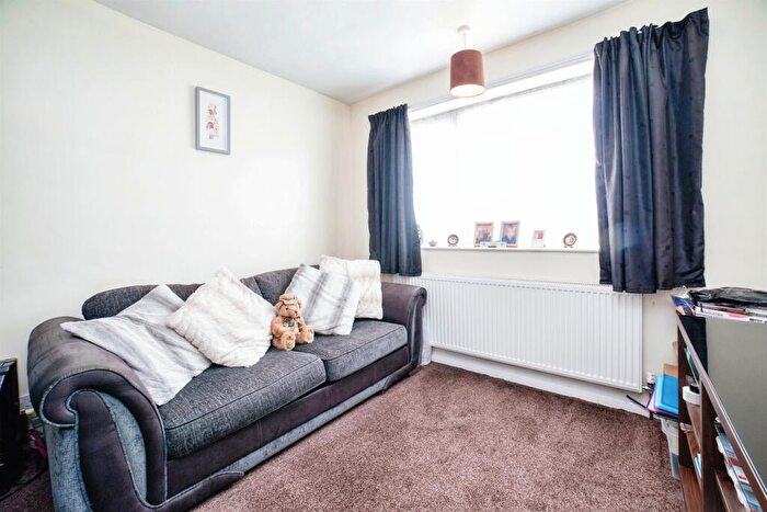2 Bedroom Detached Bungalow For Sale In Birchwood Lane, Somercotes, Alfreton, DE55