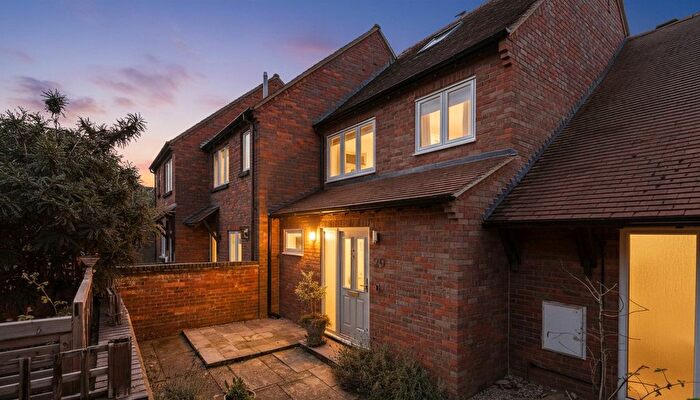 3 Bedroom Terraced House For Sale In Rooks Lane, Thame, Oxfordshire, OX9