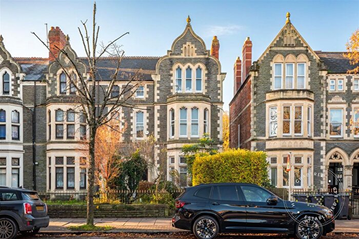 8 Bedroom Town House For Sale In Cathedral Road, Pontcanna, CF11