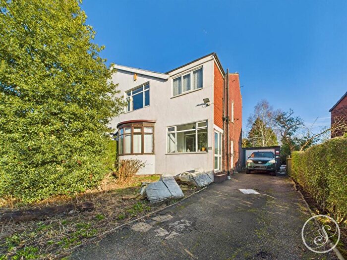 3 Bedroom Semi Detached House For Sale In Grove Road, Leeds, LS15