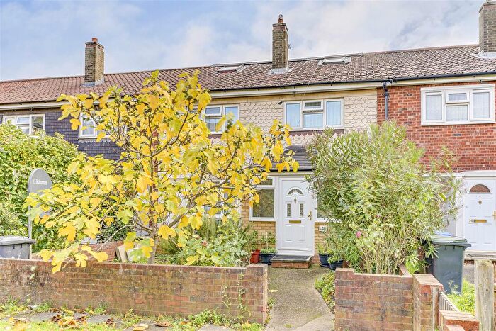 5 Bedroom Terraced House For Sale In Sebastopol Road, Edmonton, N9