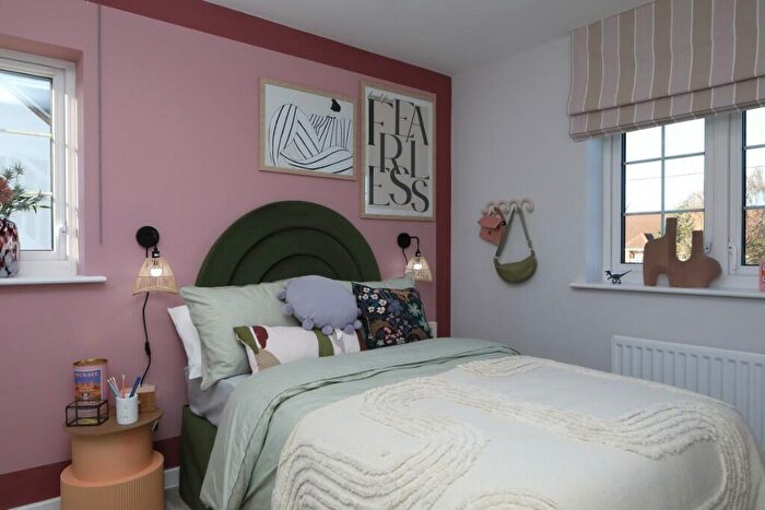 5 Bedroom Detached House For Sale In Sprotbrough, Yorkshire, DN5