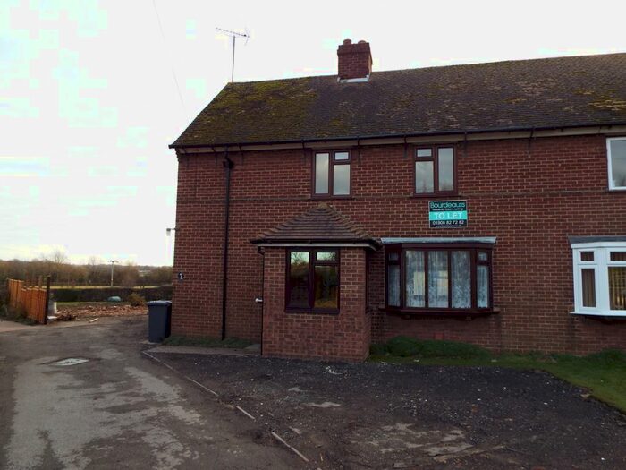 3 Bedroom Semi-Detached House To Rent In Manor Close, Salford, Bucks, MK17