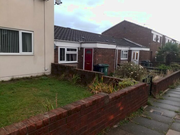 2 Bedroom Bungalow To Rent In Cumbria Walk, Hartlepool TS25