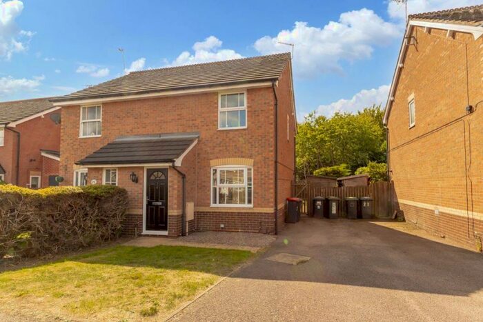 2 Bedroom Semi-Detached House To Rent In Lonsdale Drive, Toton, NG9