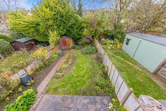 2 Bedroom Semi-Detached House For Sale In Winterbourne Close, Lewes, BN7