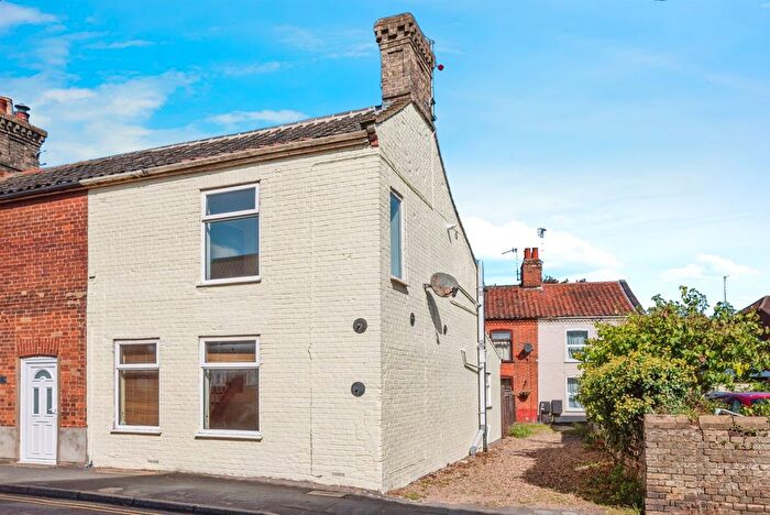 2 Bedroom Property To Rent In Cromer Road, North Walsham, NR28